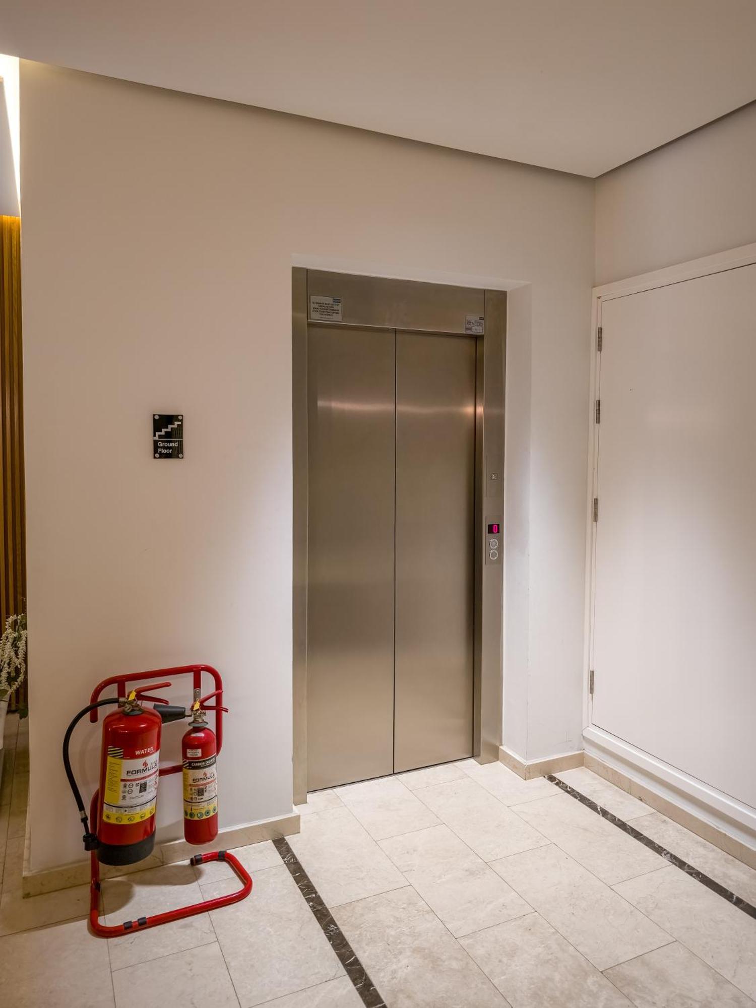City Centre Studio Apartments 尼科西亚 外观 照片